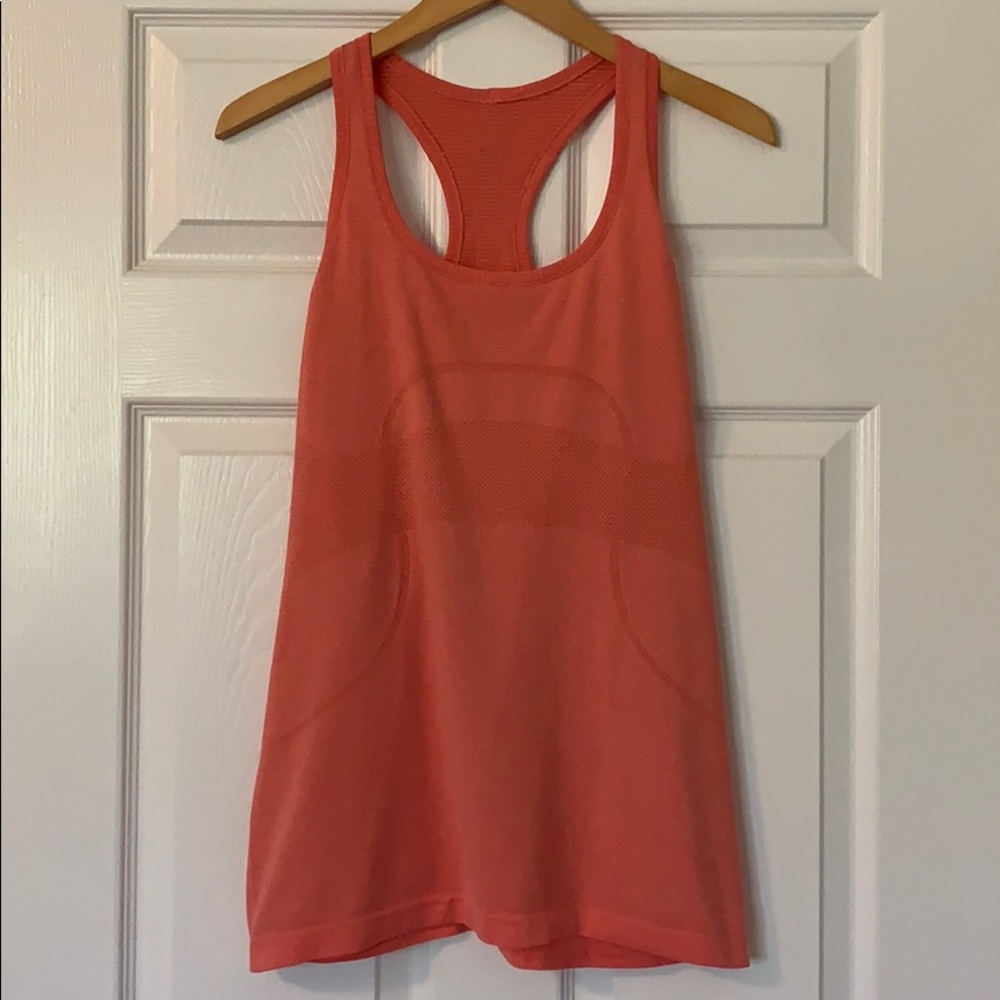 Lululemon Athletica tank